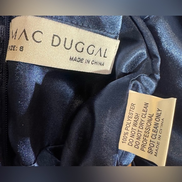 MAC DUGGAL Embellished Illusion Long Sleeve A Line Gown NWT Style A11121 - Picture 7 of 8